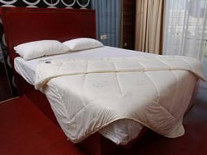 托玛琳薰衣草磁疗床垫